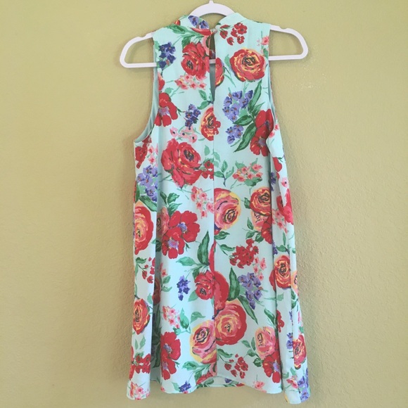 EVERLY Floral Print Bright High Neck Dress - Picture 9 of 10